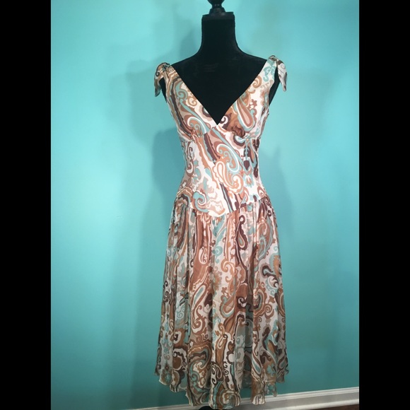 Trina Turk Dresses & Skirts - Trina Turk Silk Print Dress Size 2